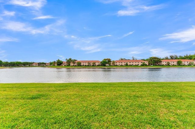6215 Eaton Street, West Palm Beach, FL 33411