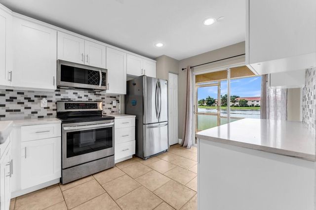 6215 Eaton Street, West Palm Beach, FL 33411