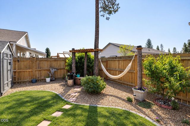 16429 Betty Court, La Pine, OR 97739