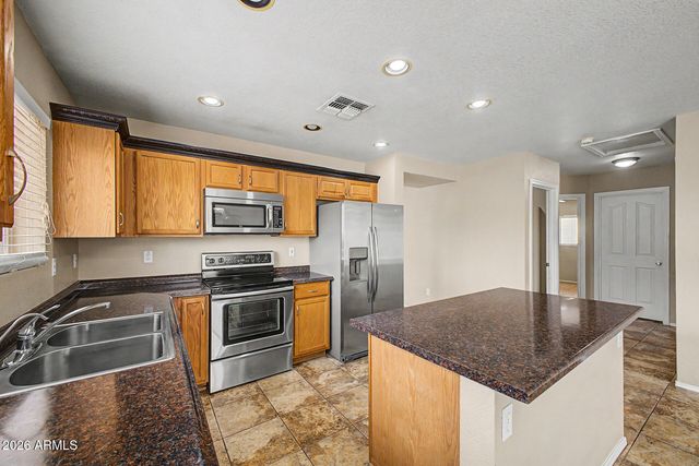 33856 N CHERRY CREEK Road, San Tan Valley, AZ 85144