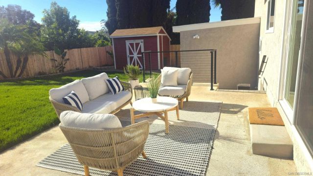 6165 Agee St, San Diego, CA 92122