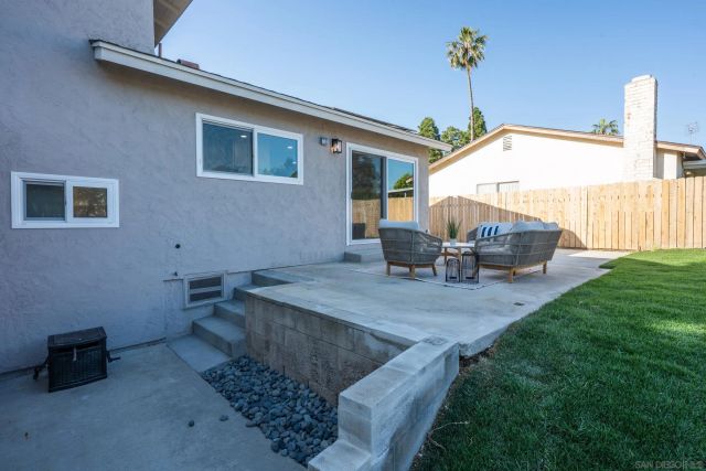 6165 Agee St, San Diego, CA 92122