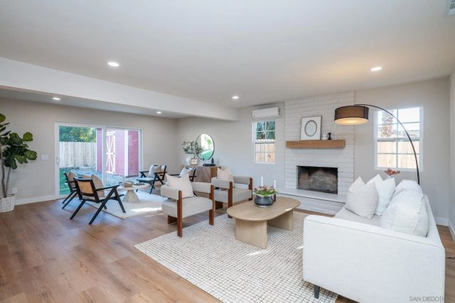 6165 Agee St, San Diego, CA 92122