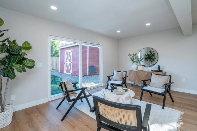 6165 Agee St, San Diego, CA 92122