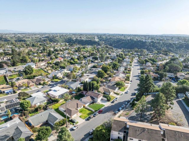 6165 Agee St, San Diego, CA 92122