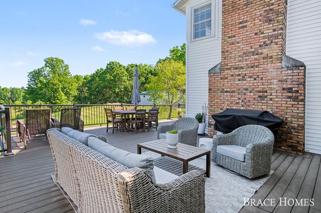 5685 11 Mile Road Ne A, Courtland Twp, MI 49341