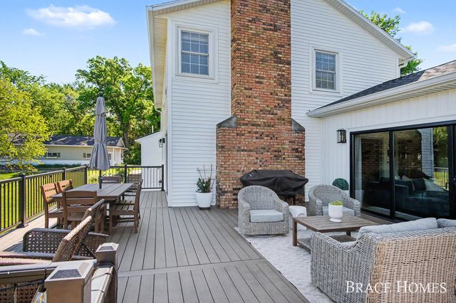 5685 11 Mile Road Ne A, Courtland Twp, MI 49341