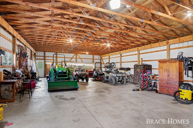 5685 11 Mile Road Ne A, Courtland Twp, MI 49341