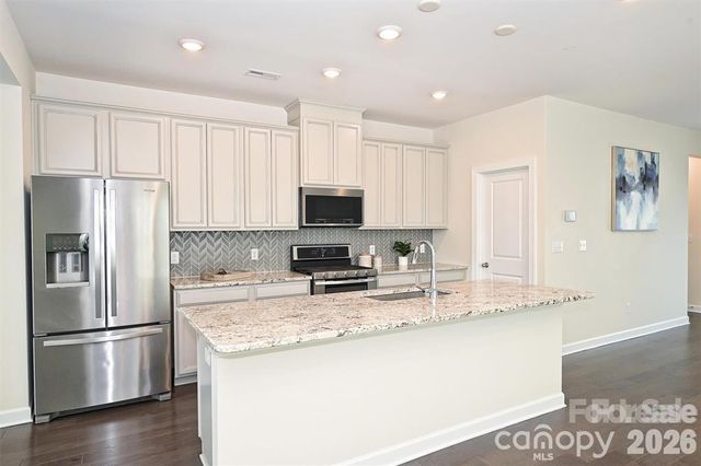 2410 Arbor Loop Drive, Charlotte, NC 28217