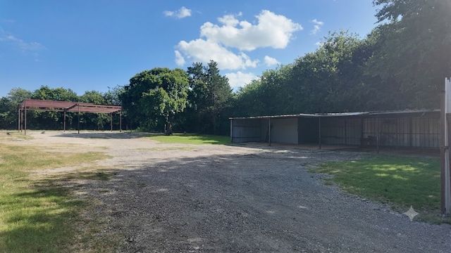 2532 Plaza Boulevard, Dallas, TX 75241