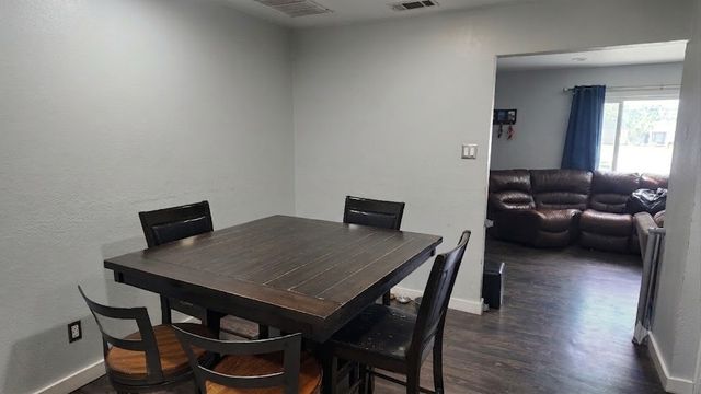 2532 Plaza Boulevard, Dallas, TX 75241