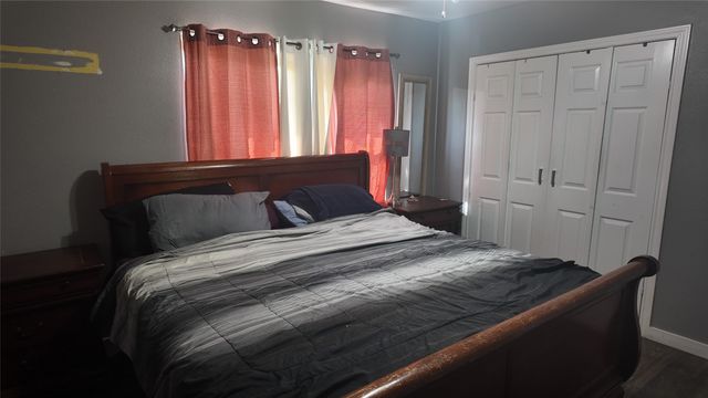 2532 Plaza Boulevard, Dallas, TX 75241