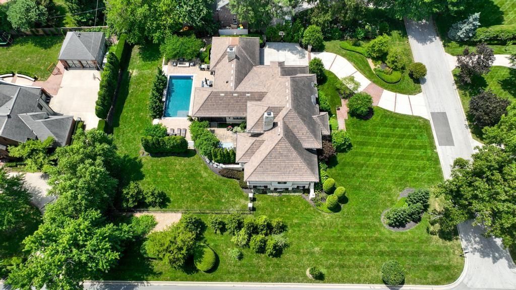 1901 Stratford Road, Mission Hills, KS 66208