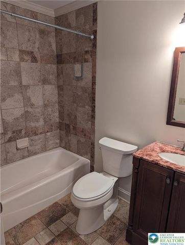 128 West 4th Street 2L, Bethlehem City, PA 18015