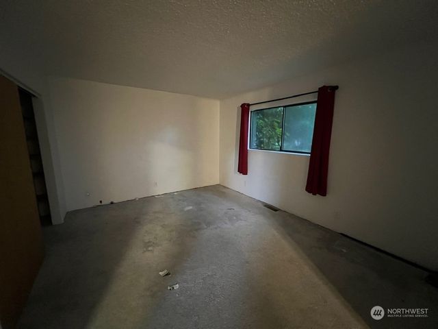 111 NE Briggadun Drive, Belfair, WA 98528
