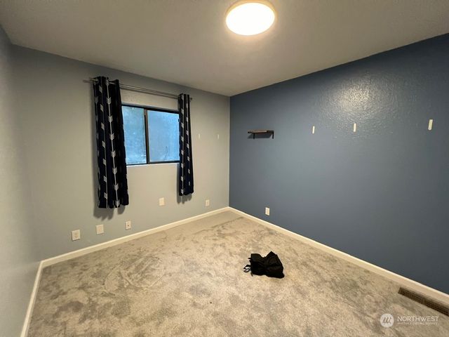 111 NE Briggadun Drive, Belfair, WA 98528