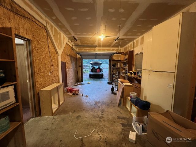 111 NE Briggadun Drive, Belfair, WA 98528