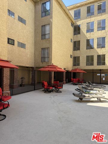 1735 N Fuller Avenue 324, Los Angeles, CA 90046