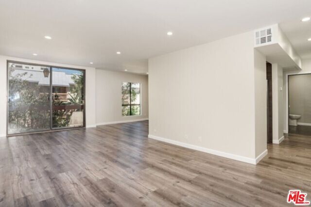 1735 N Fuller Avenue 324, Los Angeles, CA 90046