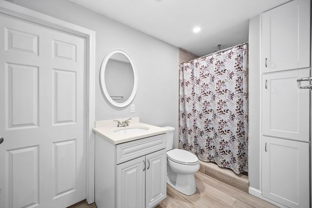 19 Observatory Ave, Haverhill, MA 01832