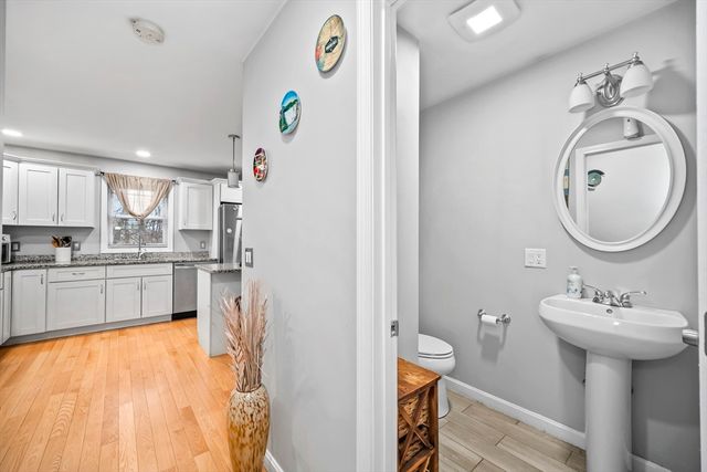 19 Observatory Ave, Haverhill, MA 01832