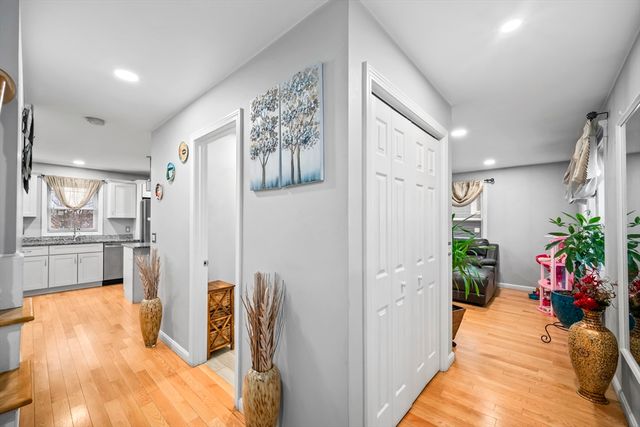 19 Observatory Ave, Haverhill, MA 01832