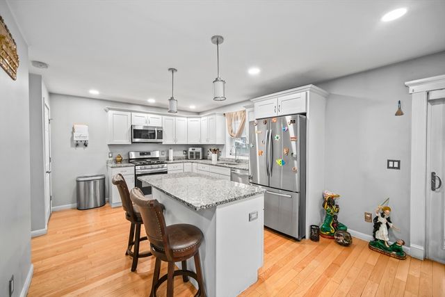 19 Observatory Ave, Haverhill, MA 01832