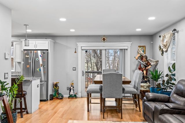 19 Observatory Ave, Haverhill, MA 01832