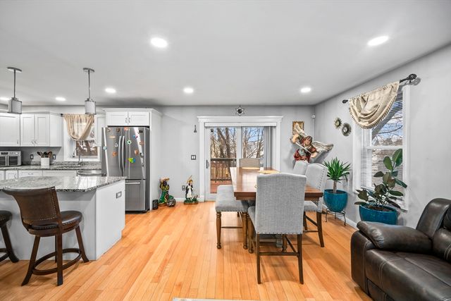 19 Observatory Ave, Haverhill, MA 01832