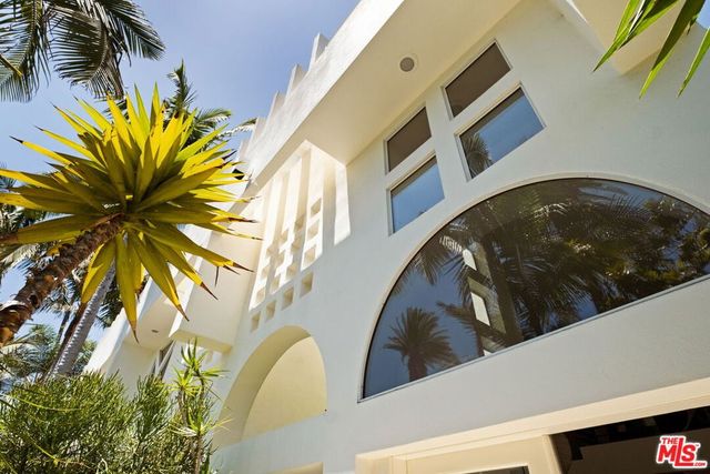 1421 Cabrillo Avenue 4, Venice, CA 90291