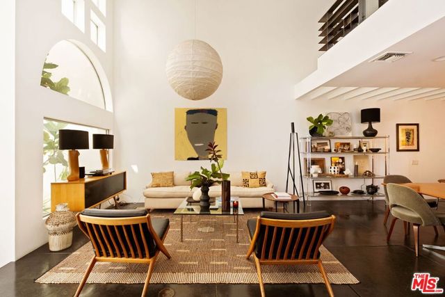 1421 Cabrillo Avenue 4, Venice, CA 90291