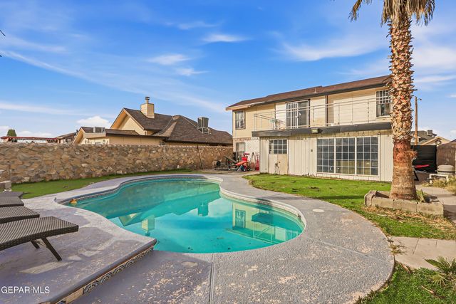 3550 Broken Arrow Drive, El Paso, TX 79936