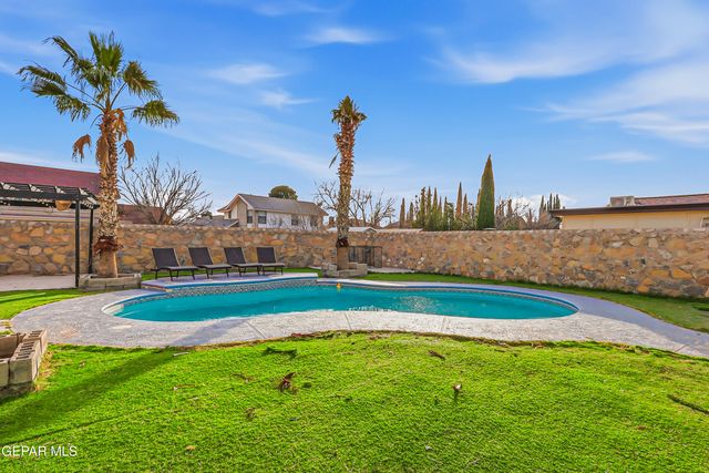 3550 Broken Arrow Drive, El Paso, TX 79936