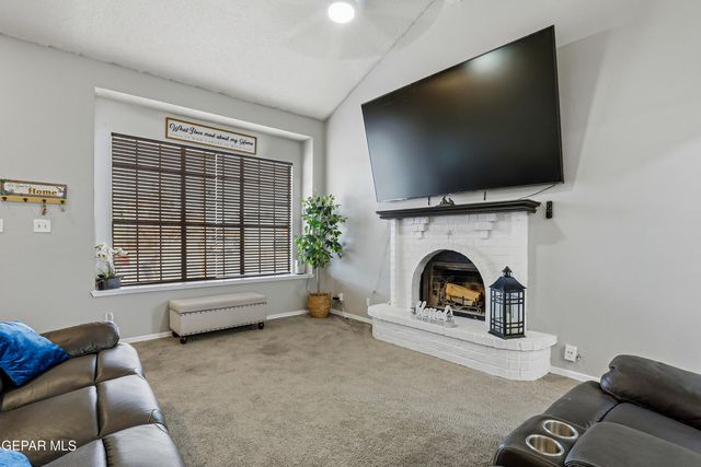 3550 Broken Arrow Drive, El Paso, TX 79936