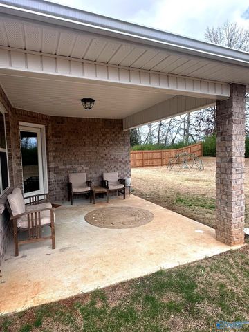 135 Ivy Vine Drive, Toney, AL 35773