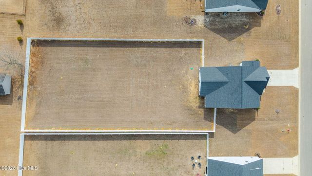 2833 Tucker Hill Drive, Grimesland, NC 27837