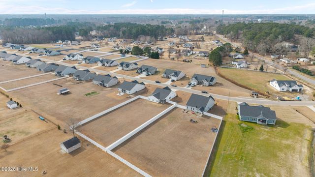 2833 Tucker Hill Drive, Grimesland, NC 27837