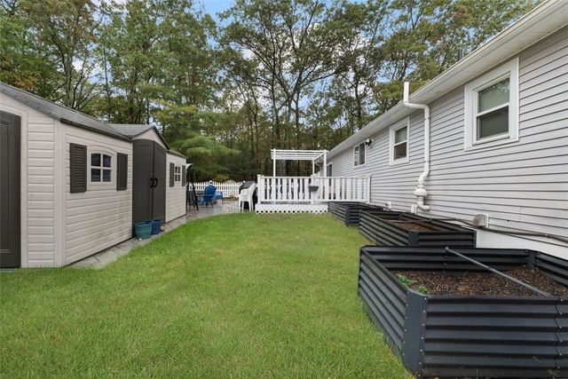 22 Forest Hill Drive, Johnston, RI 02919