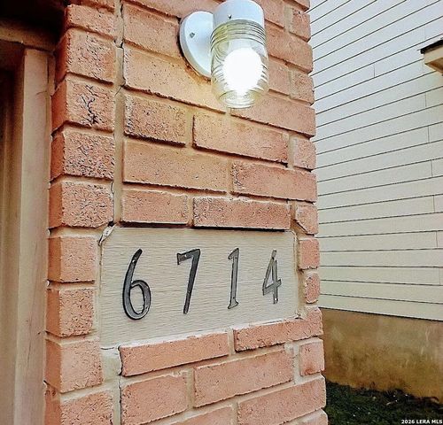 6714 Loma Vino, San Antonio, TX 78233