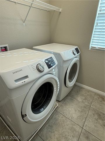 9272 Valley Betica Avenue, Las Vegas, NV 89148