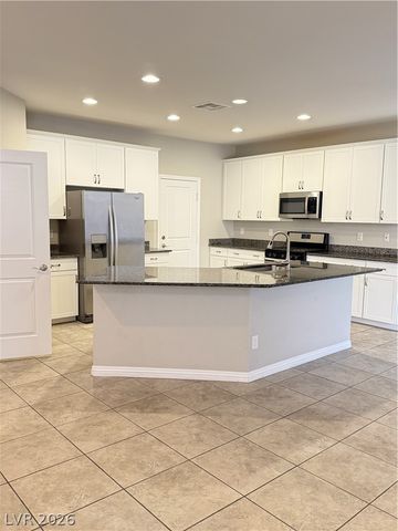 9272 Valley Betica Avenue, Las Vegas, NV 89148