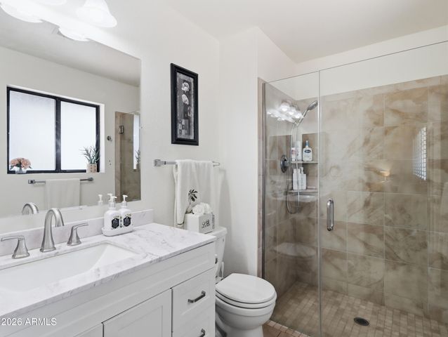 3048 E SIERRA Street, Phoenix, AZ 85028