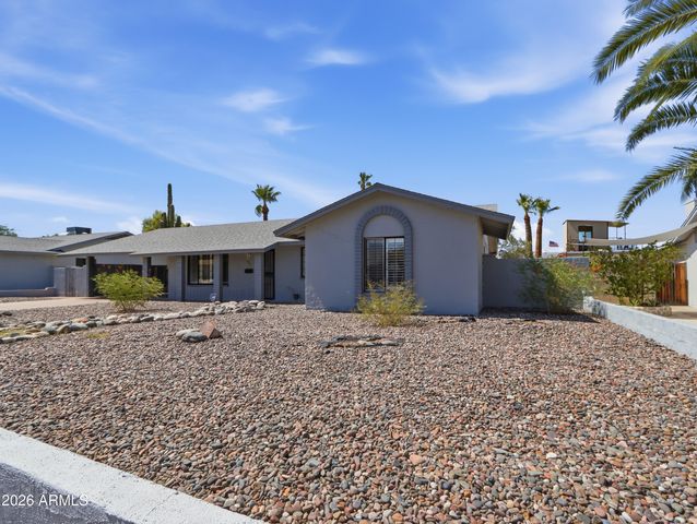 3048 E SIERRA Street, Phoenix, AZ 85028
