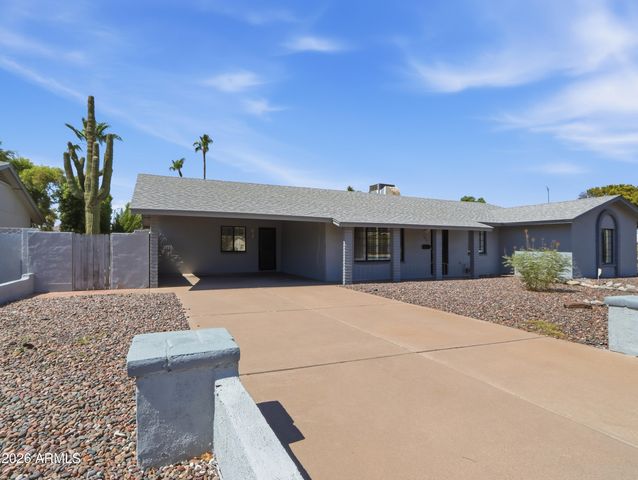 3048 E SIERRA Street, Phoenix, AZ 85028