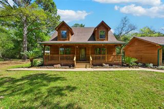 101-1/2 Avenue J, Dickinson, TX 77539