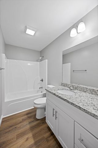 212 Yardley Lane, Tunnel Hill, GA 30755