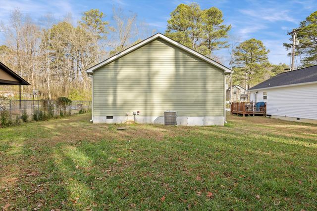 212 Yardley Lane, Tunnel Hill, GA 30755
