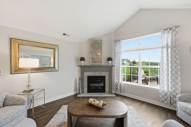 300 Spring Valley DRIVE, Jackson Twp, PA 16063