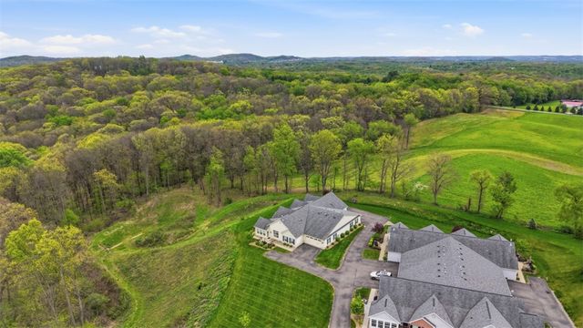 300 Spring Valley DRIVE, Jackson Twp, PA 16063