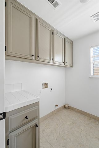8400 Winlock, Bakersfield, CA 93312